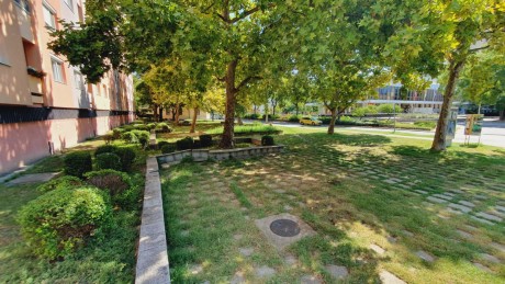 Betonlapok helyett zöldterület - ősszel kezdik a Rákóczi park kivitelezését